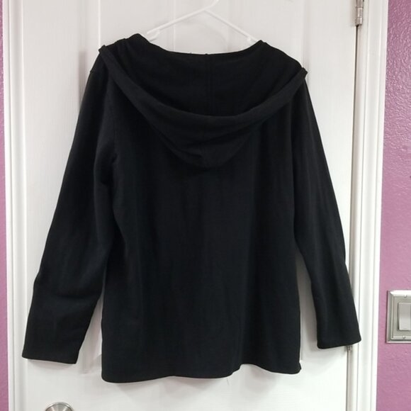 Black V-neck Hoodie - Picture 3 of 3